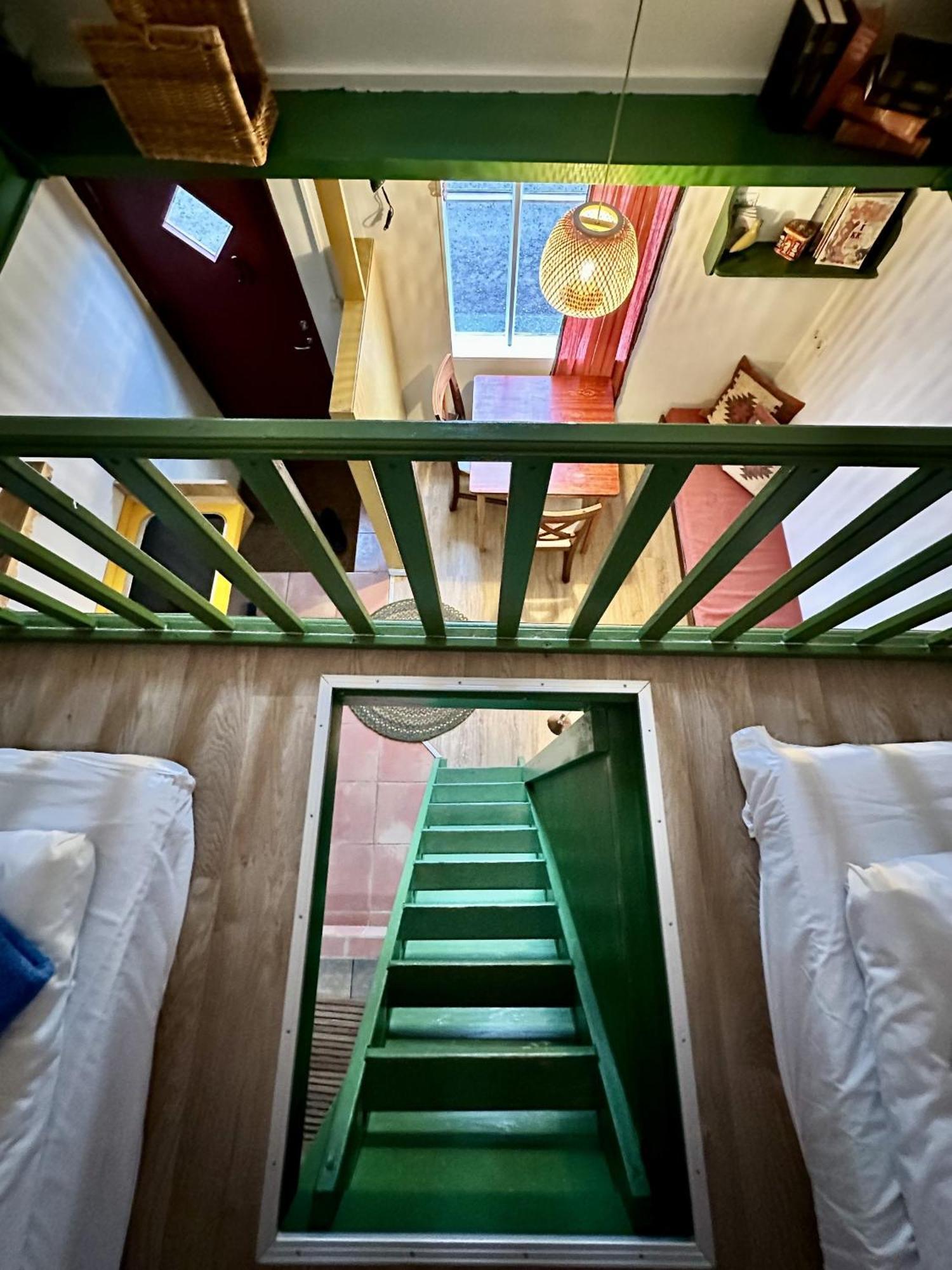 Berunes Hi Hostel Ngoại thất bức ảnh